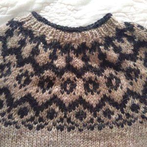 Icelandic wool pullover